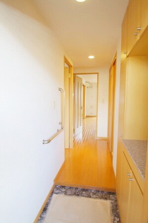 パイン・ヒルズ参番館の物件内観写真